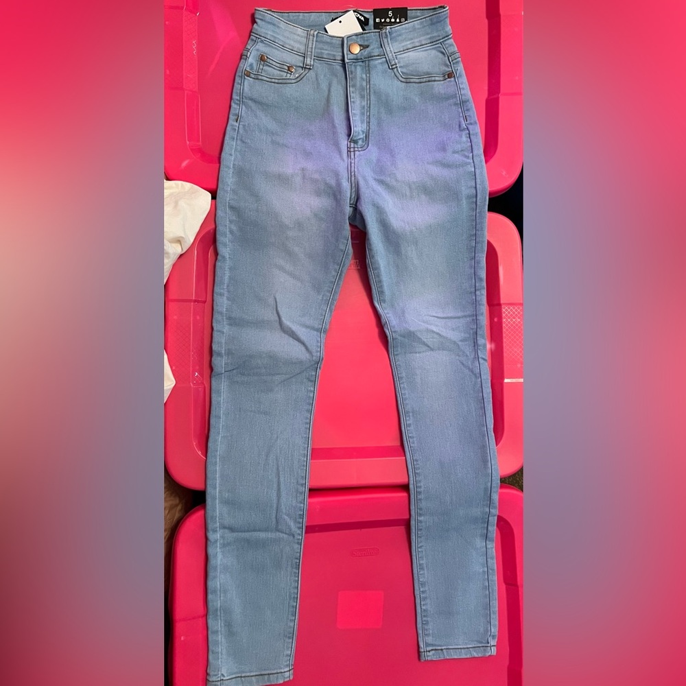 Jeans - Picture 3 of 4